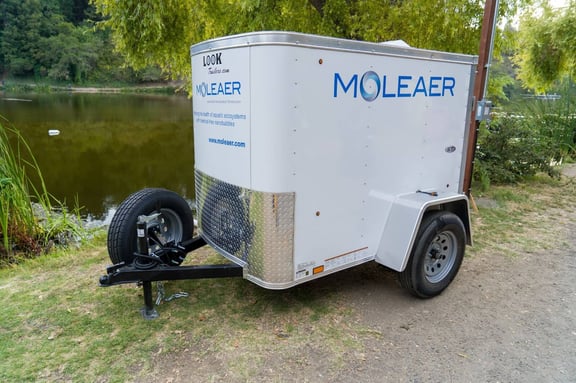 Moleaer trailer